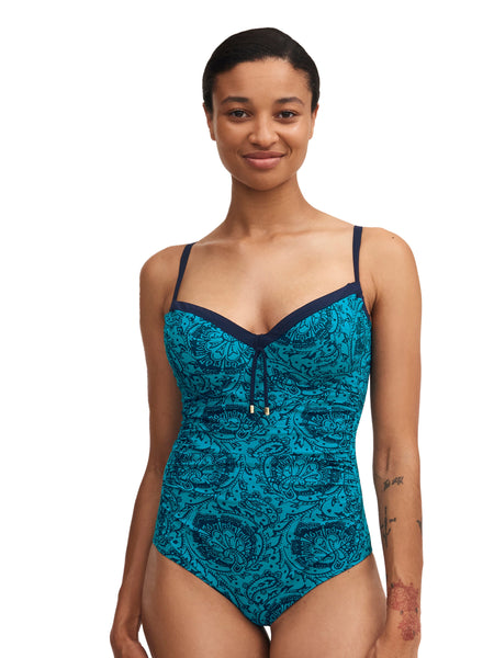 http://www.ouhlala.co.uk/cdn/shop/products/C18H70-0M2_D75_FLOWERS_Covering_underwired_swimsuit-FT_grande.jpg?v=1674672461