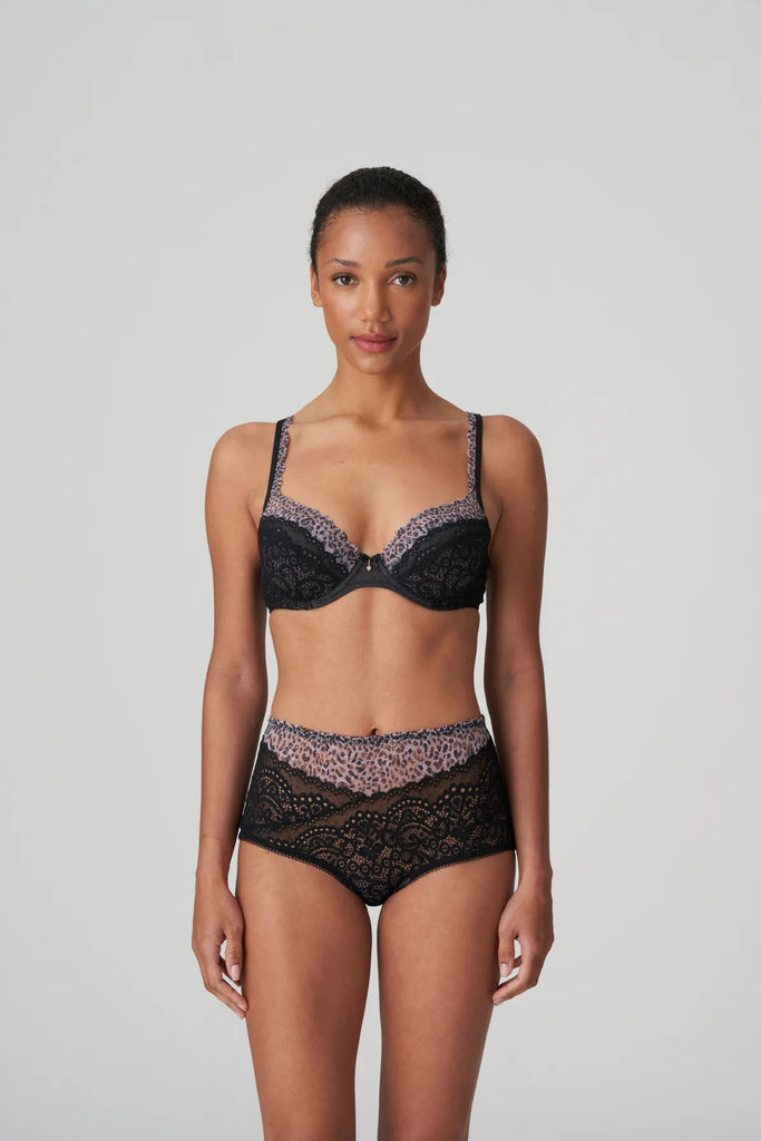 https://www.ouhlala.co.uk/cdn/shop/products/eservices_marie_jo-lingerie-push-up_bra-coely-0102637-black-0_3561689_1024x1024.webp?v=1669133758